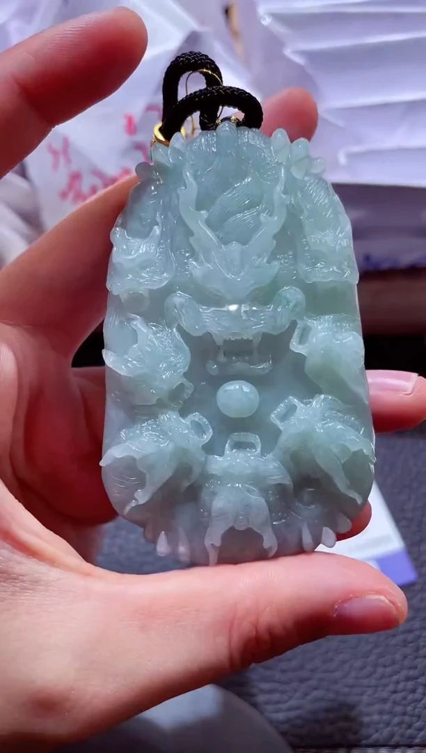 颈饰未镶嵌翡翠00004968