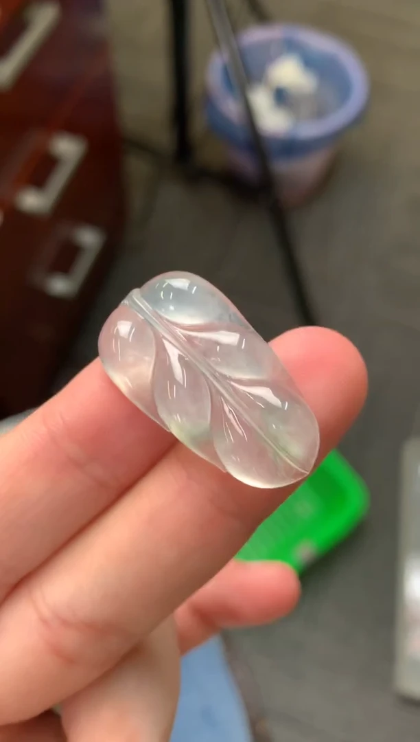 未镶嵌定制翡翠裸玉