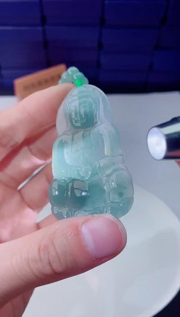 翡翠未镶嵌颈饰1111111111