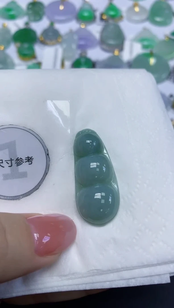 颈饰未镶嵌翡翠天然缅甸翡翠A货百元以上9元证书费自理