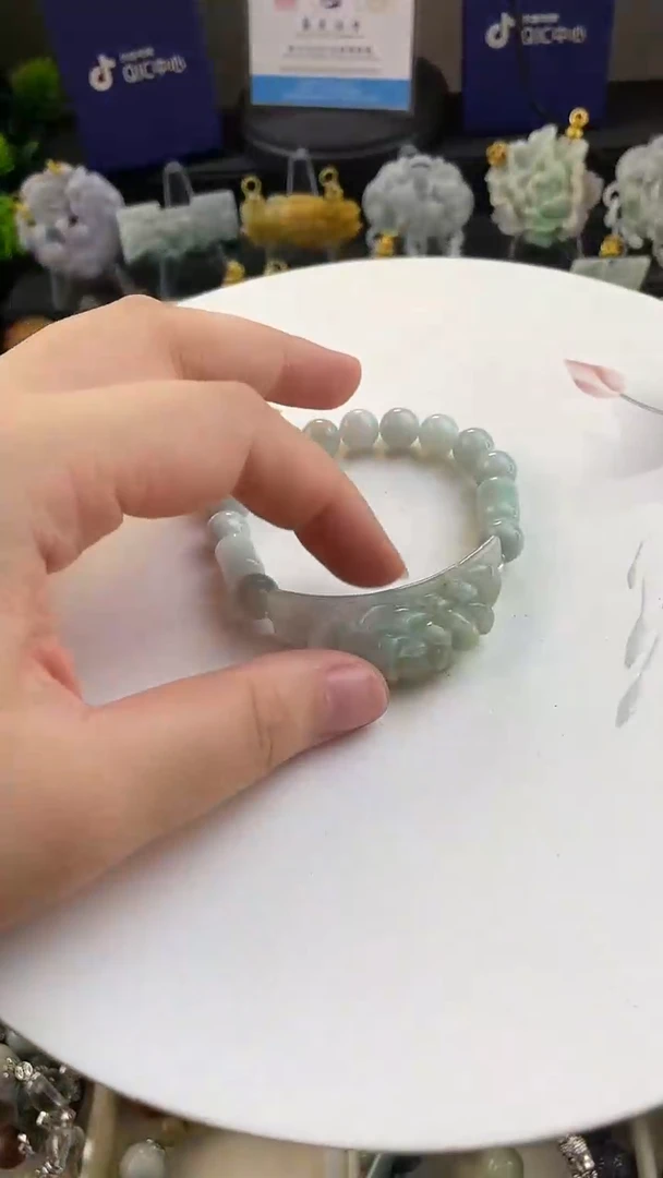 颈饰未镶嵌翡翠紫**郁手工定制默认微瑕主播介绍为准