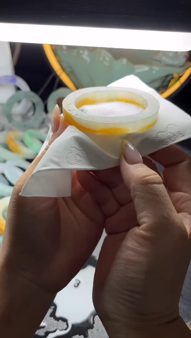 未镶嵌贵妃定制翡翠贵妃