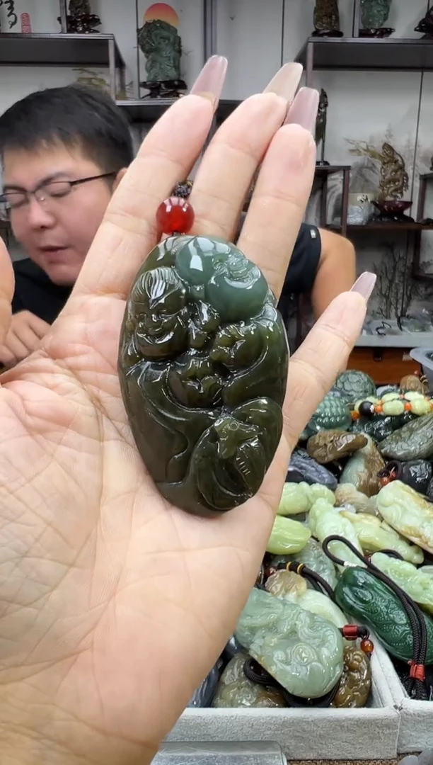 和田玉未镶嵌把件1