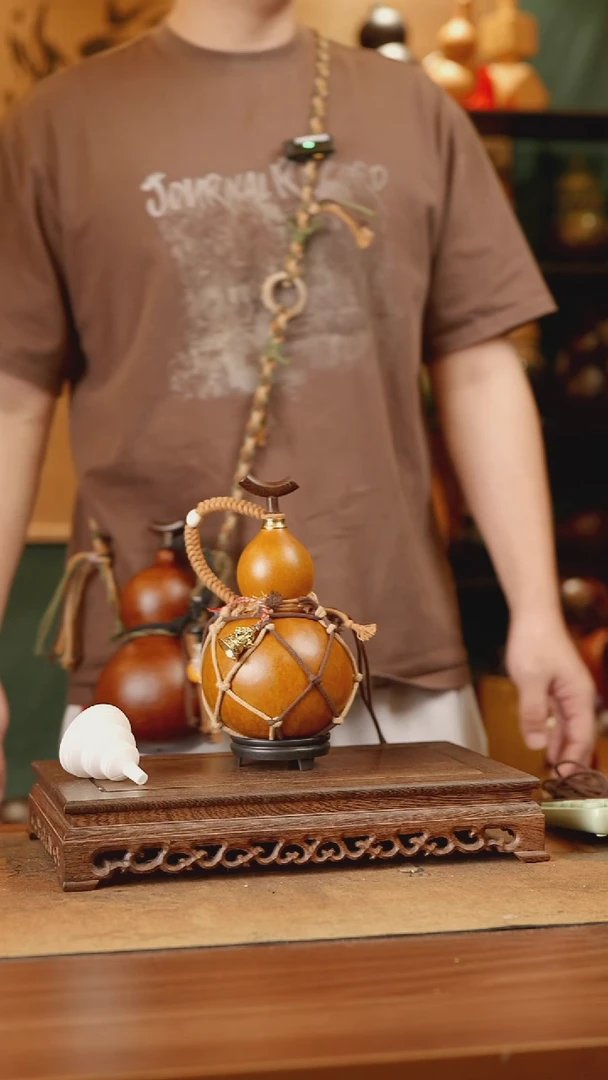 74号精品天然大漆酒葫芦一物一拍~