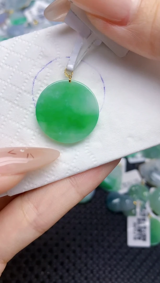 翡翠18K金镶嵌颈饰407   天然翡翠A货