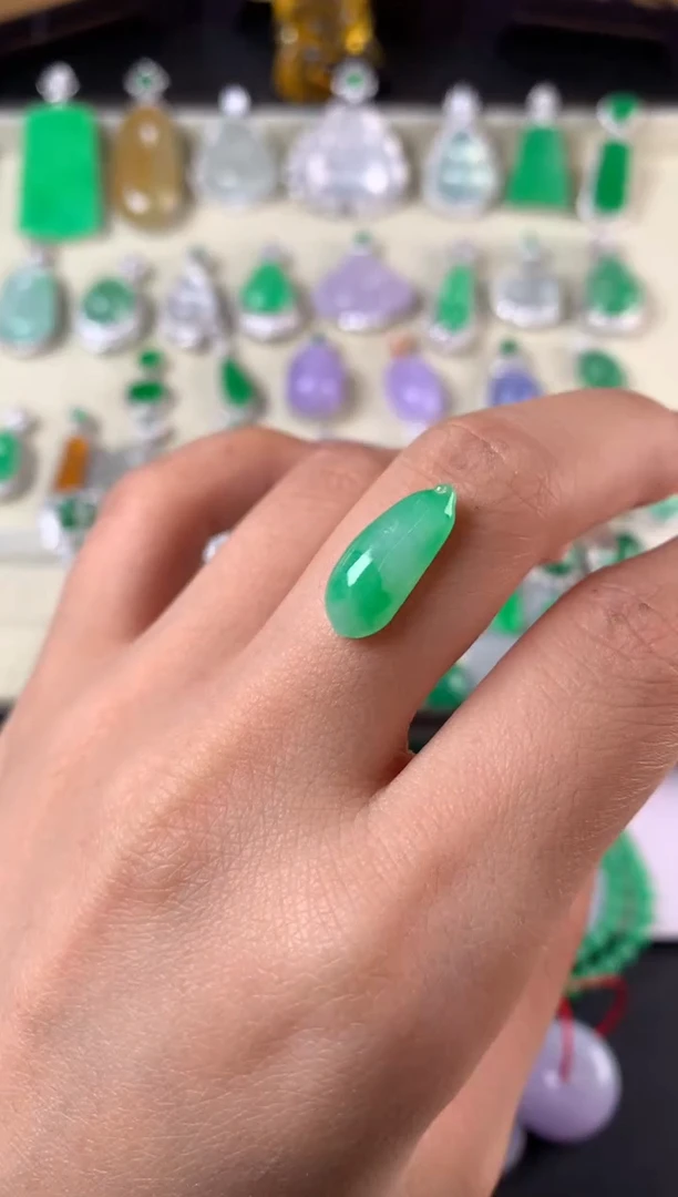 未镶嵌定制翡翠裸石（镶嵌定制）