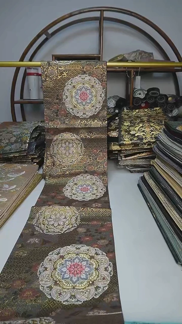 织绣141西阵织六通宝相花