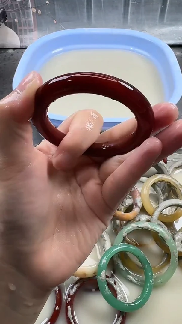 未镶嵌手镯石英质玉15