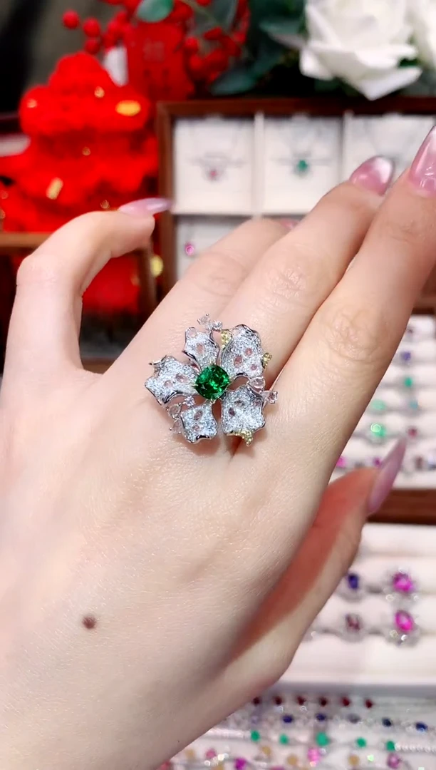 石榴石（沙弗莱）戒指18K金镶嵌1.06ct/天然宝石/七天无理由