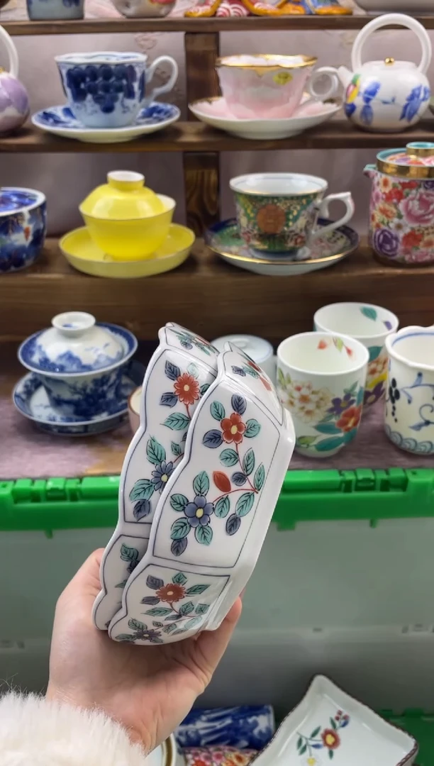 瓷片L****e满20包邮一单一付