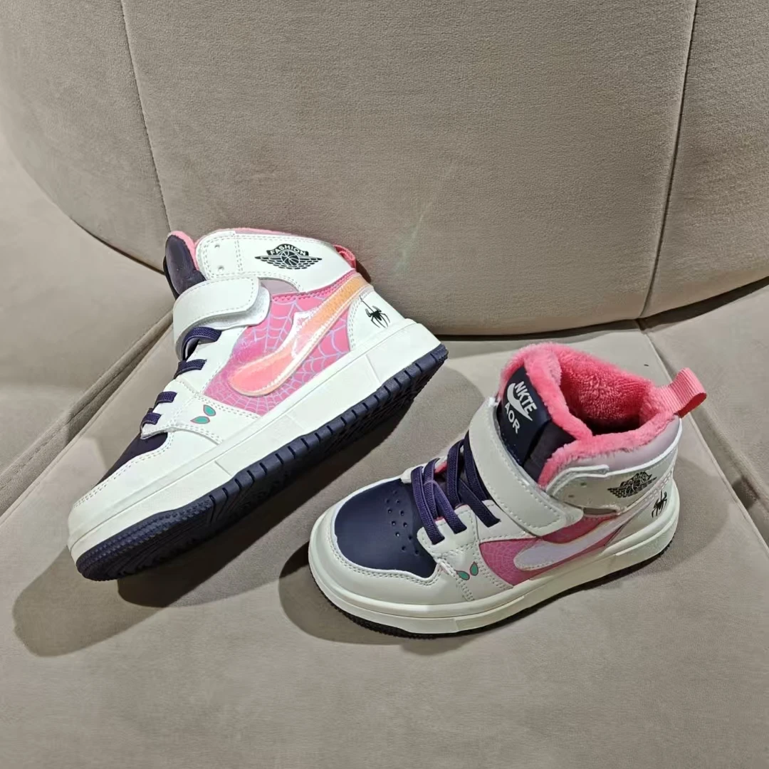 【韩版潮童】7209 冬款女童二棉 撞色 运动板鞋 防滑 软底