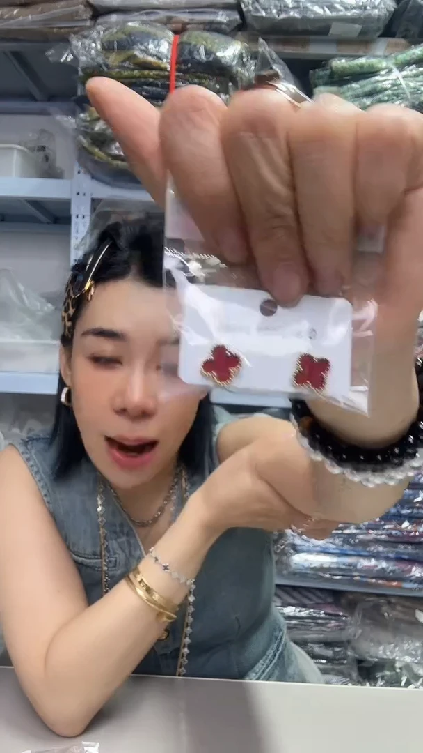 聚酯纤维芳姐福利饰品082