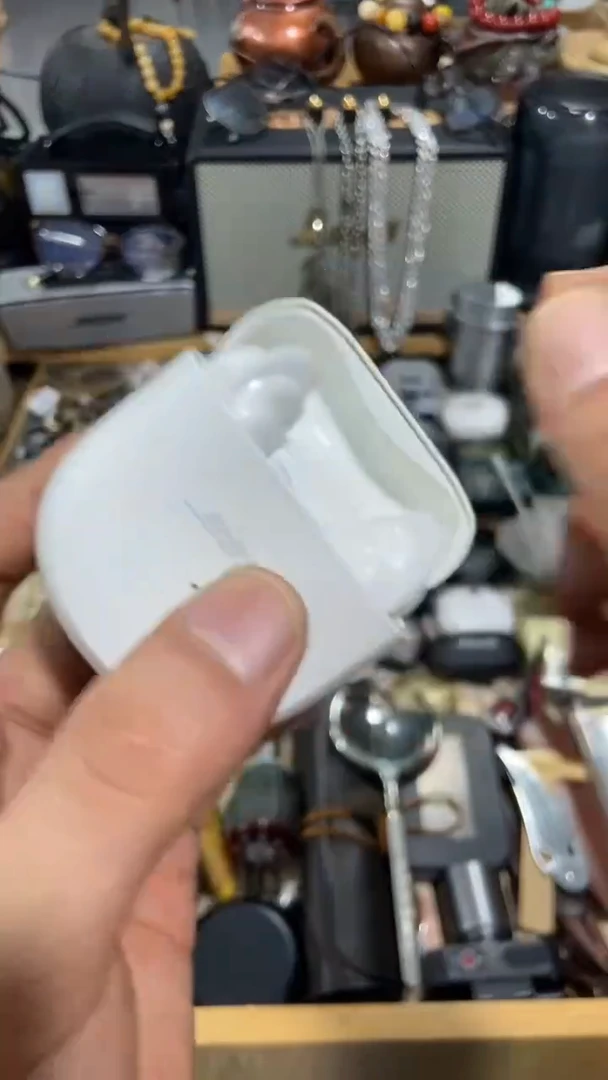 瓷片闪购商品 如图所示