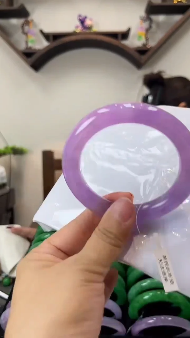 【闪购商品】砖雕闪40 圈口59.6 独货手镯