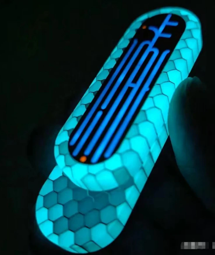 2个碎片可换EDC玩具创意