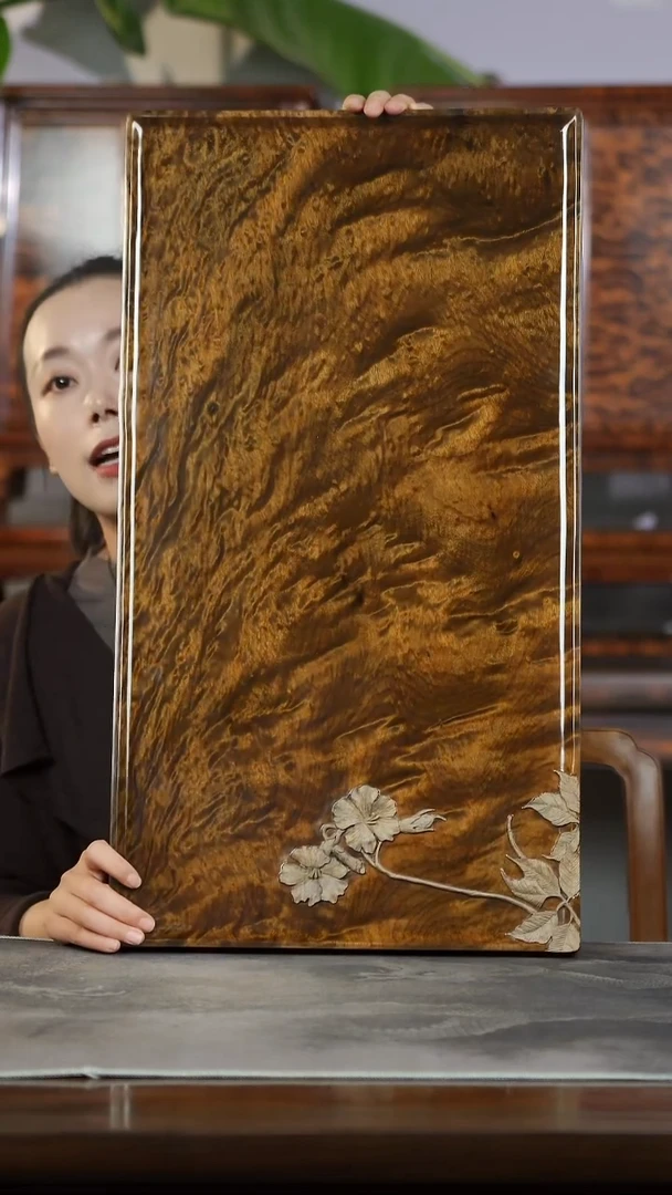 金丝楠厉*男满花云彩水波山茶花茶盘