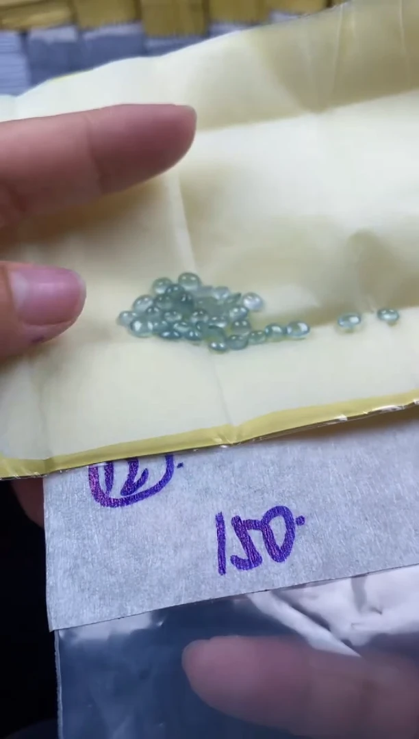 未镶嵌定制翡翠 12