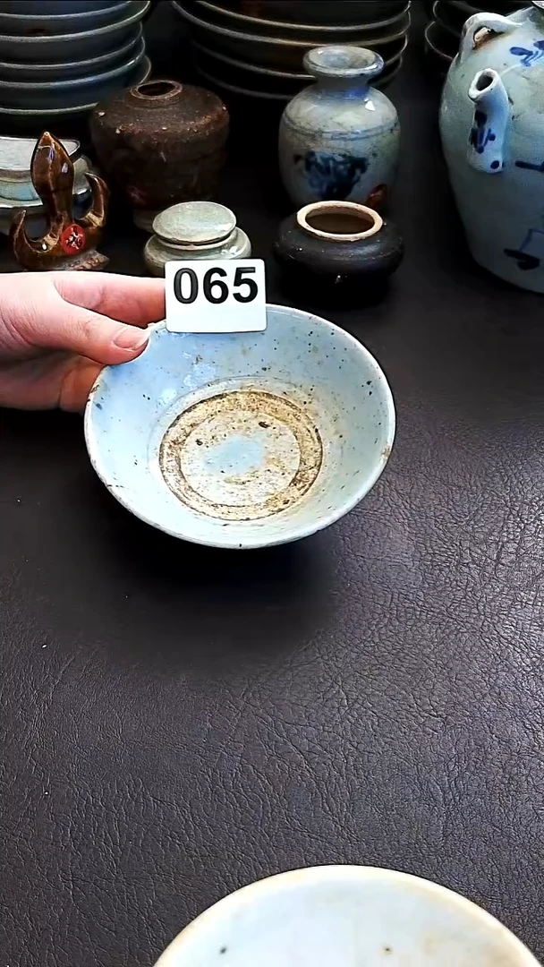 陶我****人佳瑜家漂漂亮亮的瓷器编号065