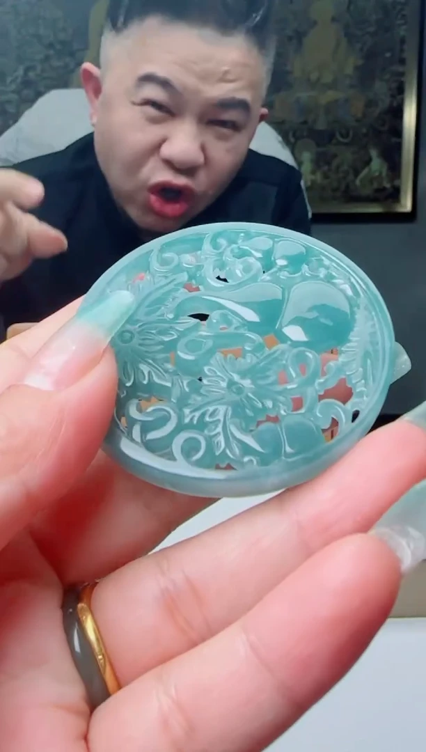 【闪购商品】翡翠颈饰未镶嵌多样性随机一件发货