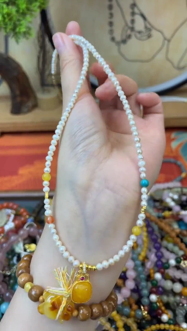 【闪购商品】淡水珍珠颈饰银S925镶嵌131