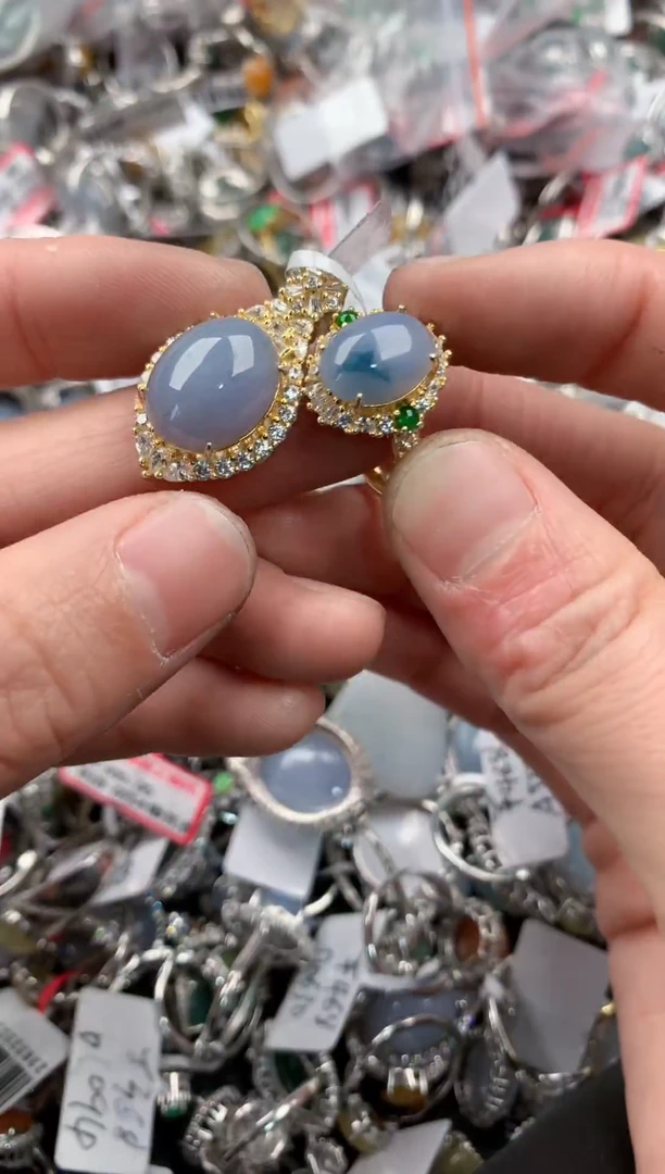 银S925镶嵌戒指翡翠666    10