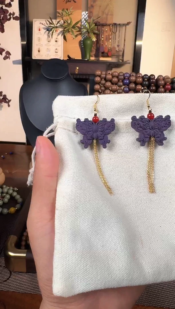 泥塑紫阙归元蝴蝶耳环