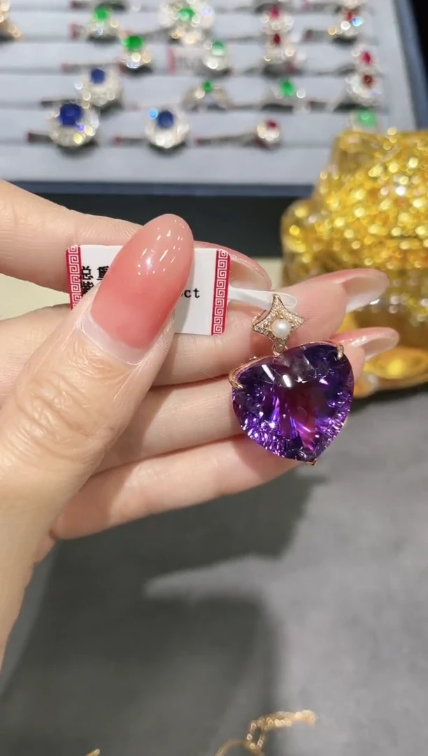 吊坠(不含链)18K金镶嵌紫晶吊坠