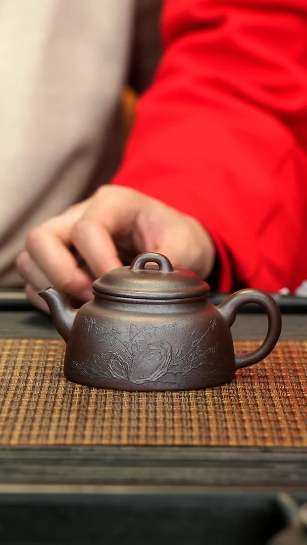 【闪购商品】紫砂茶壶WT20古钟 底槽清柴烧