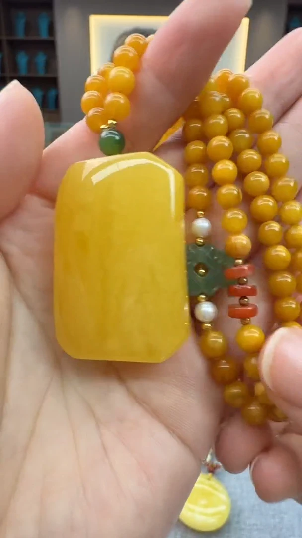 琥珀颈饰未镶嵌196号秒拍 假一罚三