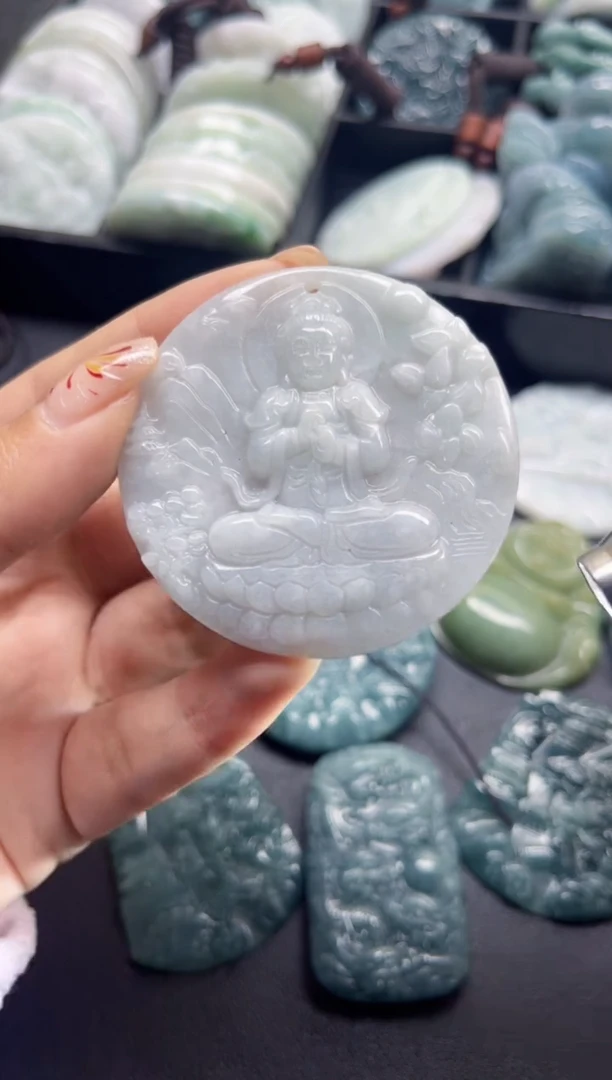 【闪购商品】翡翠颈饰未镶嵌翡翠