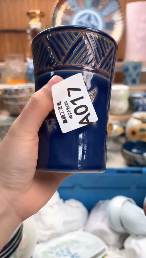 瓷片小*雀017A满28包邮不满找客服延迟发货