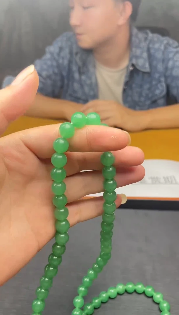 颈饰未镶嵌翡翠10MM