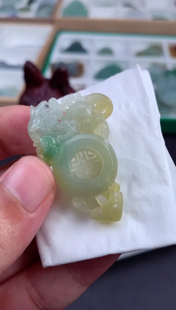 定制翡翠未镶嵌j***n翡翠