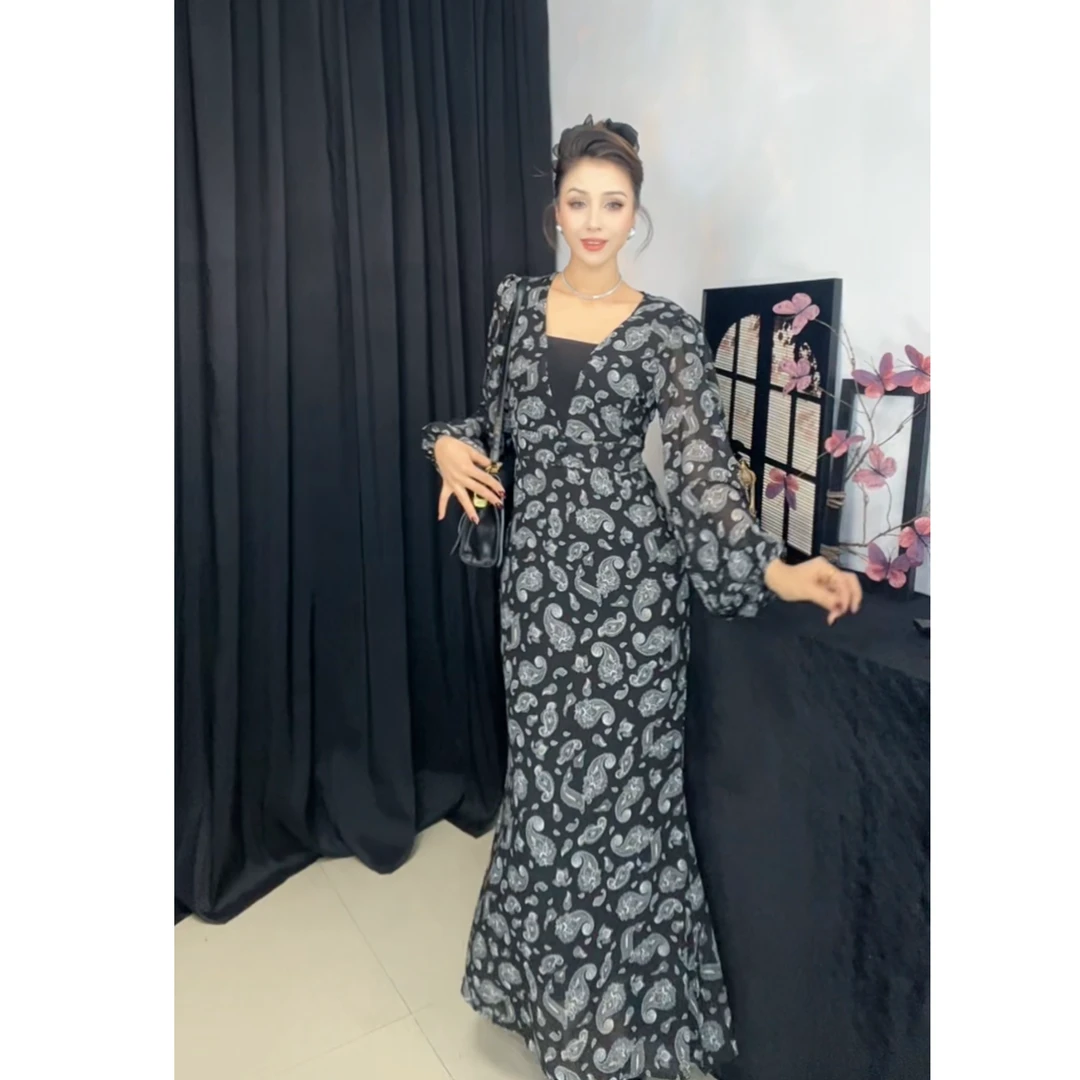 8767【娜扎】新款腰果花灯笼袖时尚女装连衣裙