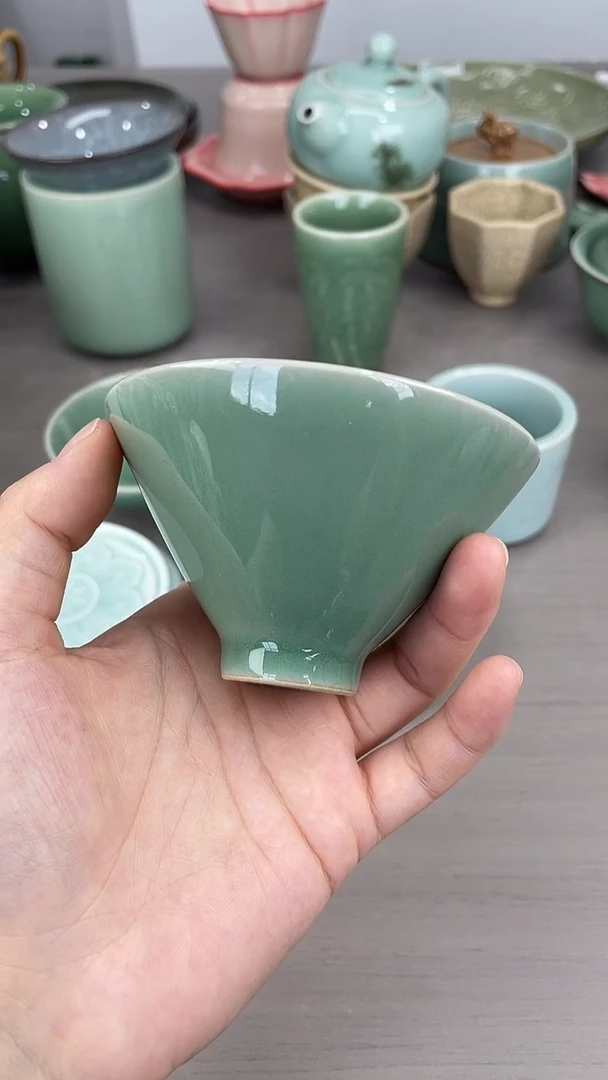 龙泉青瓷福利放漏微微暇