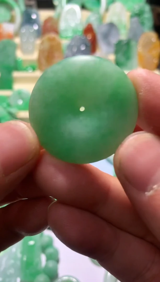 未镶嵌定制翡翠挂件