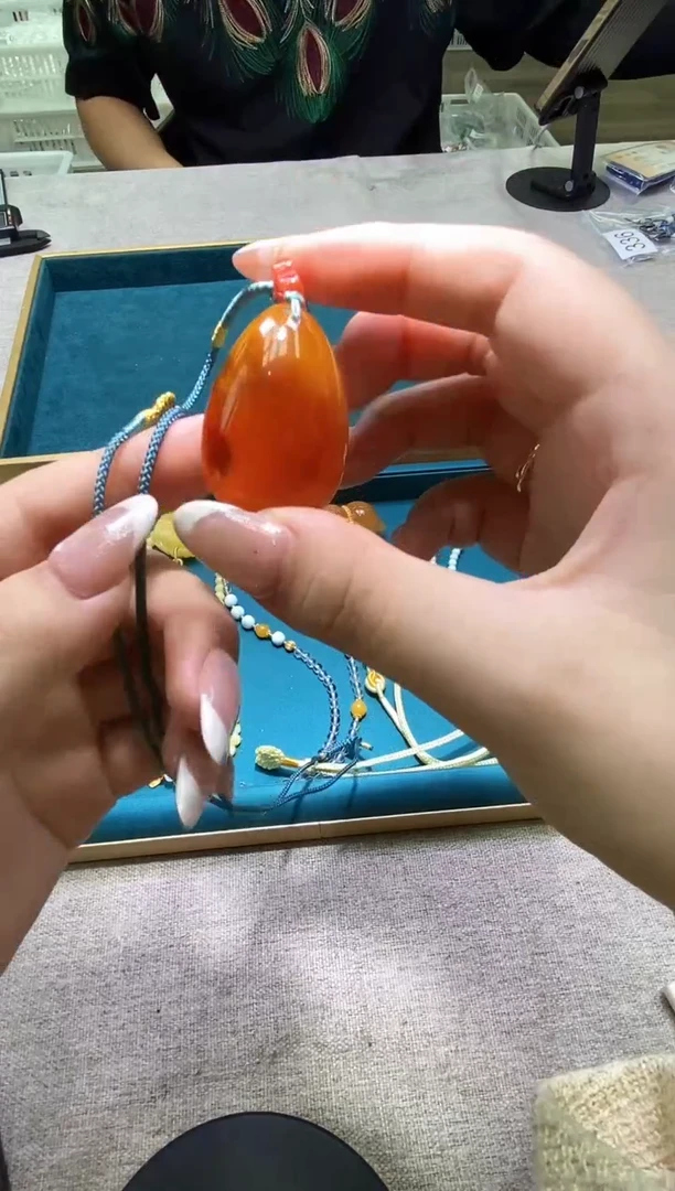 琥珀颈饰未镶嵌多样性发一件 184