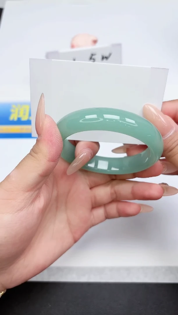 石英质玉手镯未镶嵌133-56.2