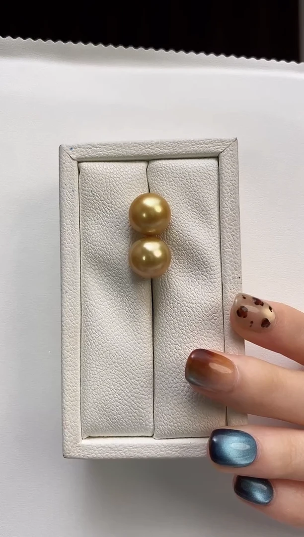 18K金镶嵌耳饰海水珍珠12-13南洋金珍珠耳饰