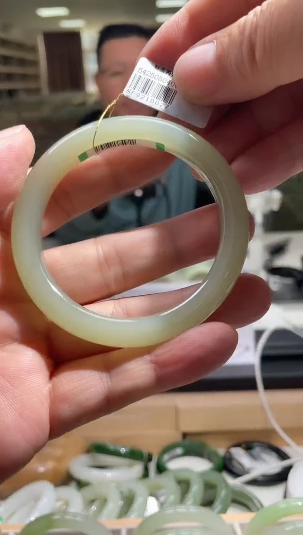 未镶嵌手镯和田玉58圈口 0027