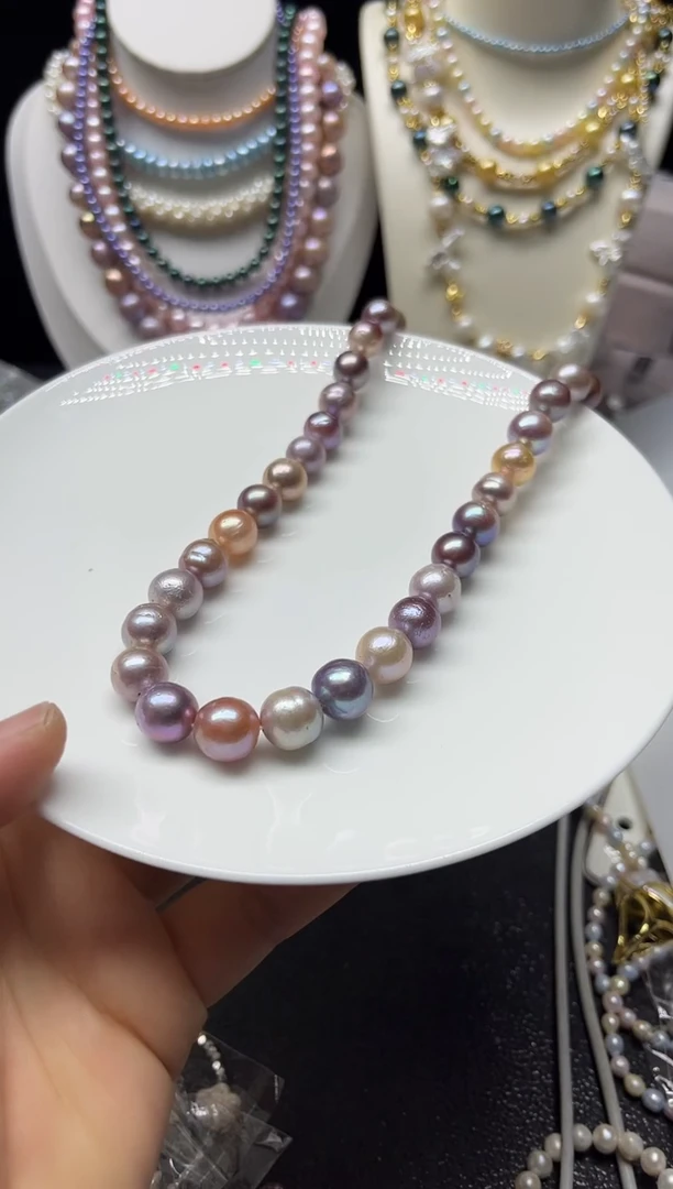 淡水珍珠未镶嵌颈饰多人