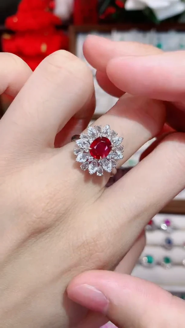 18K金镶嵌戒指红宝石1.13ct/天然宝石/七天无理由