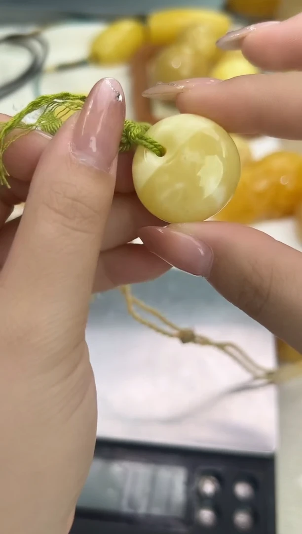 裸石琥珀未镶嵌琥珀蜜蜡吊坠