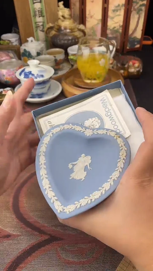 瓷片贝***了散瓷默认微瑕，看清尺寸品相再拍