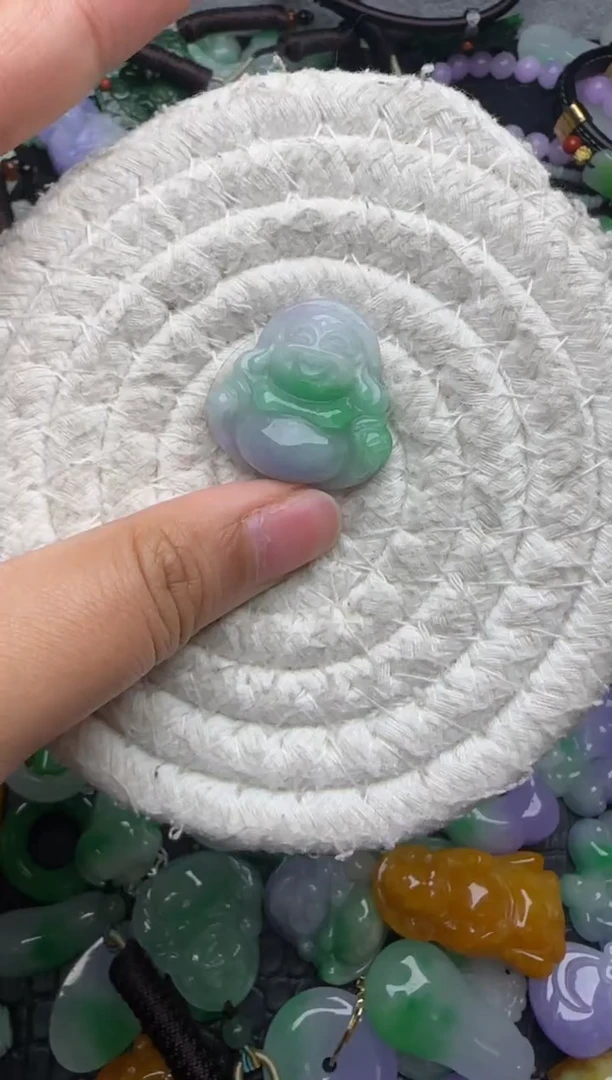 颈饰未镶嵌翡翠缅甸翡翠吊坠