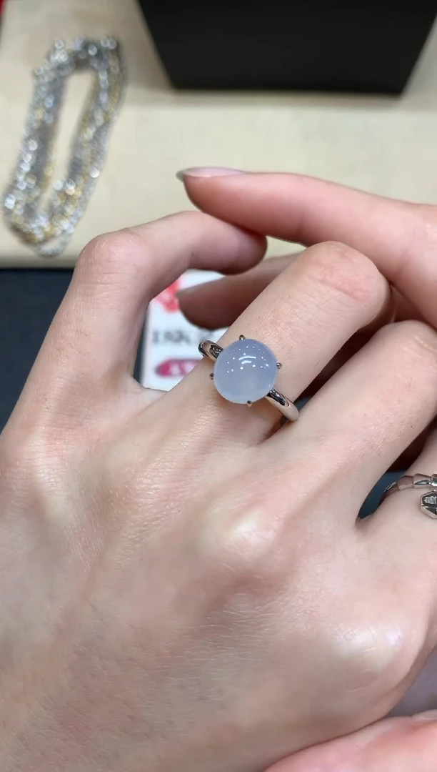 【闪购商品】翡翠戒指18K金镶嵌【无鉴赏期】