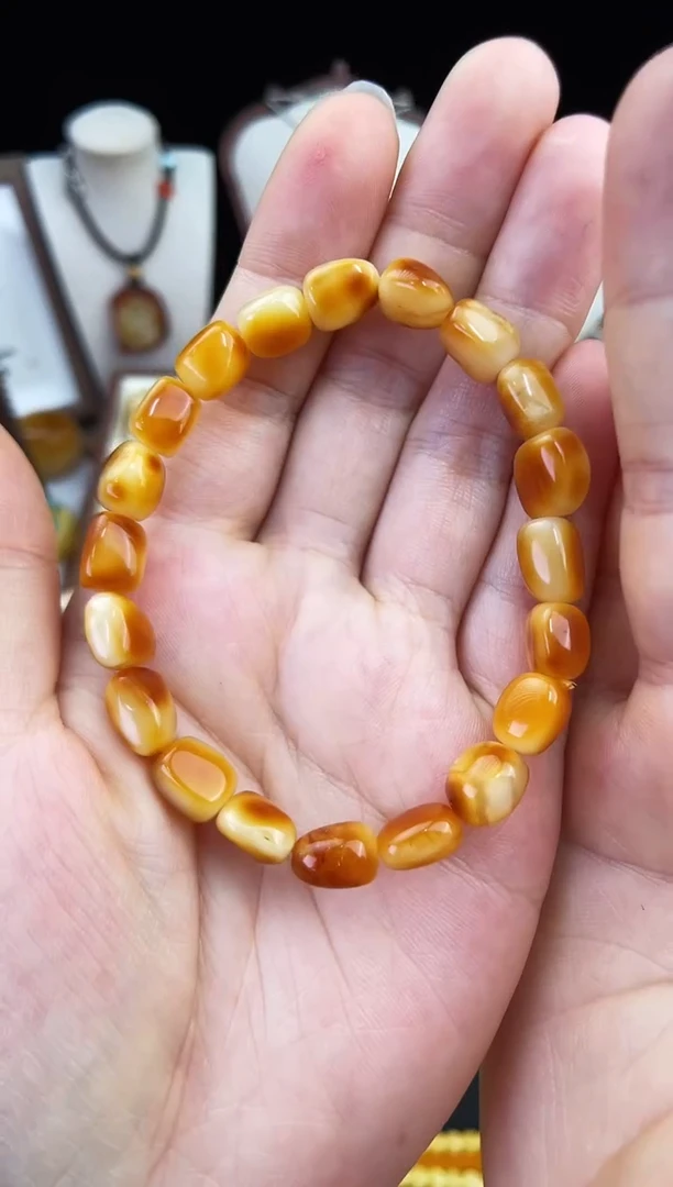 琥珀未镶嵌珠宝奇石柒月