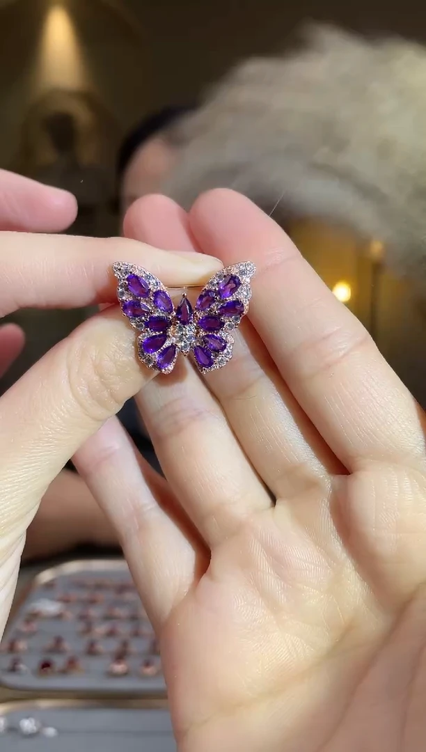 颈饰银S925镶嵌水晶颈饰