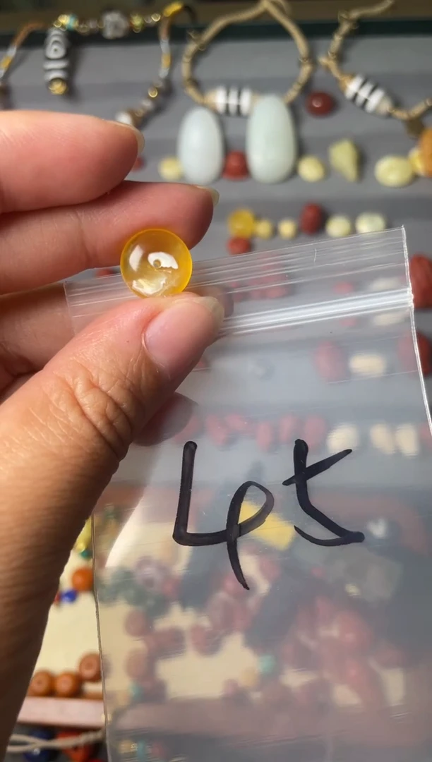 裸石蜜蜡未镶嵌多样性发货，45
