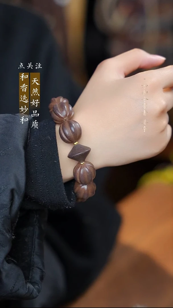 泥塑生命之光1.8左右瓜珠单圈手串款式